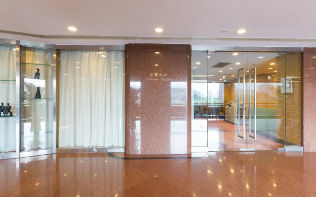 Hua Ting Hotel & Towers