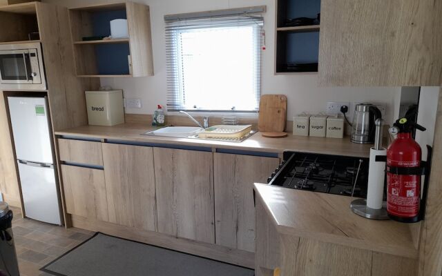 Immaculate 2-bed Static Caravan in Carlisle