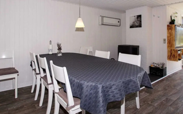 6 Person Holiday Home in Hemmet-by Traum
