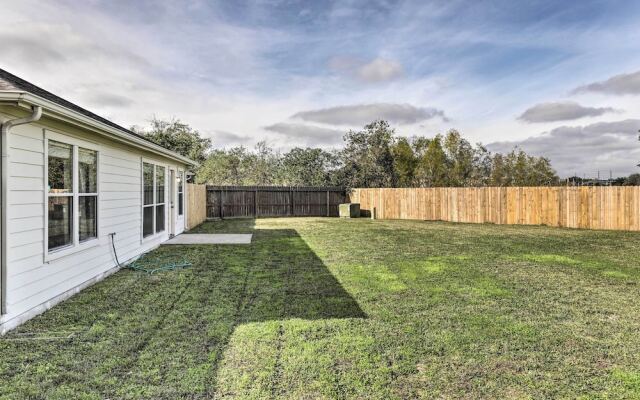 Spacious Houston Home ~ 22 Mi to Downtown!