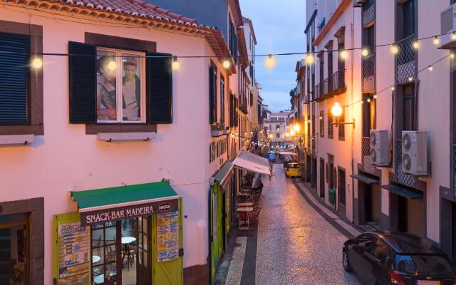 Pelourinho I, cool studio in Funchal