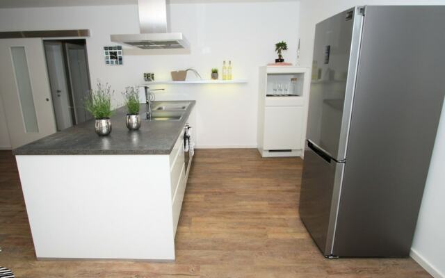 Modern Apartment in Niedernsill With Terrace