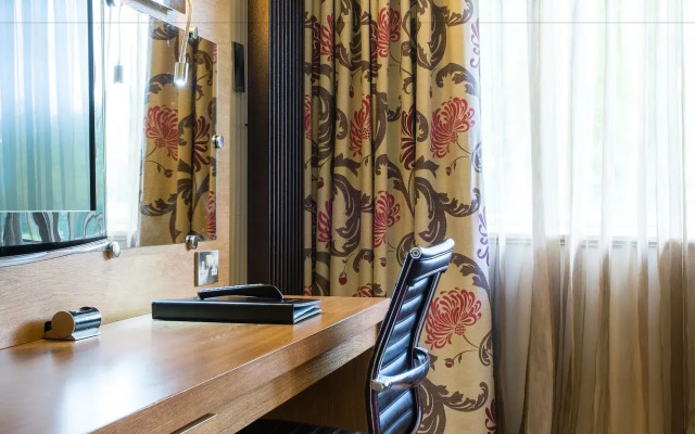 Lea Marston Hotel