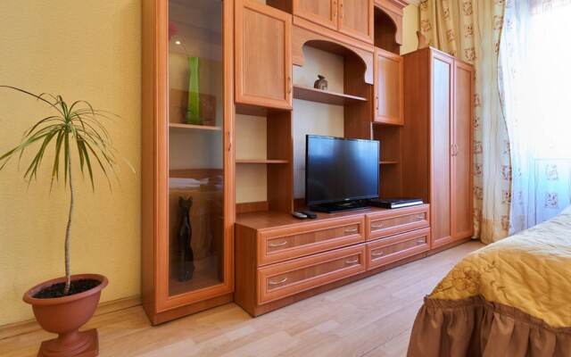 Home-Hotel Malaya Zhitomirskaya 10-1