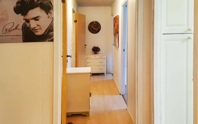 4 Person Holiday Home in HÃ¸yheimsvik