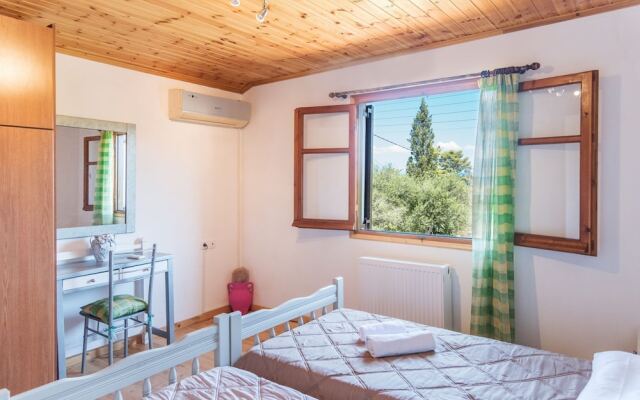 La Casa Al Mare  by CorfuEscapes