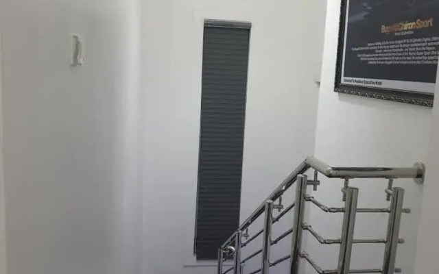 PoshLux Executive Hotel