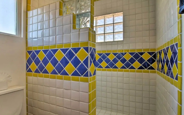 Charming Las Conchas Home w/ Patio: Steps to Beach