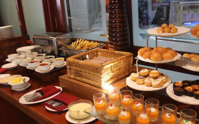 Grand Arkenso Parkview Hotel