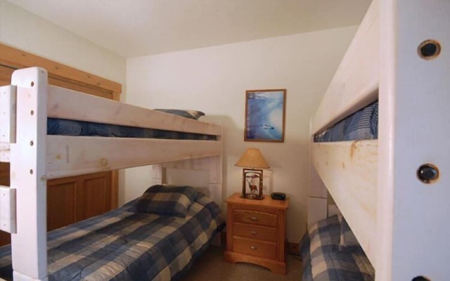 Saddle Creek Townhomes by Pioneer Ridge Management