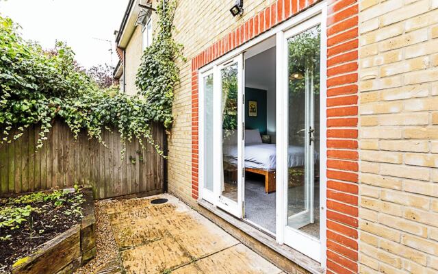 Light and Airy Upside Down House in Boho Hackney