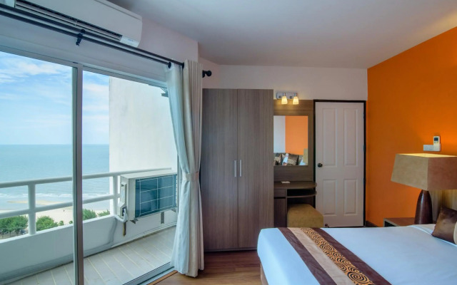 Golden Beach Cha-Am Hotel