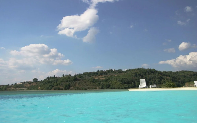 Iris Holiday Home in Poggibonsi