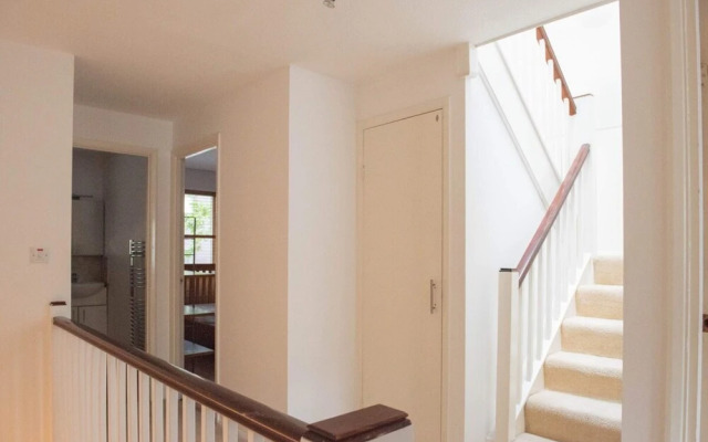 Fantastic Spacious 4 Bedroom House