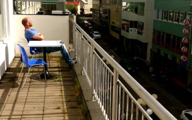 H104 Guesthouse