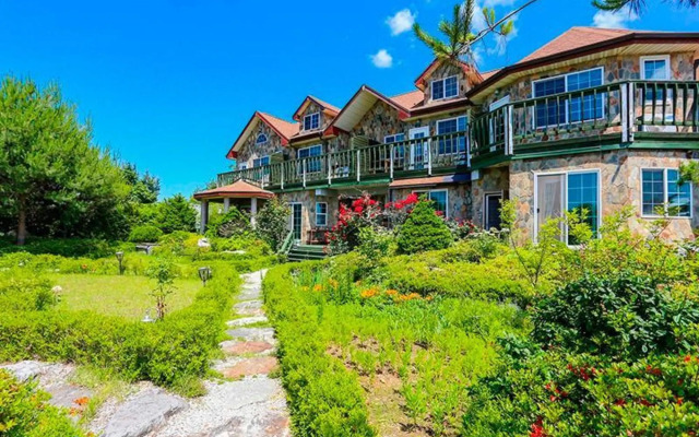 Ganghwado Farms House