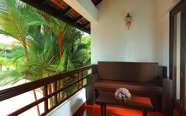 Nihara Resort And Spa