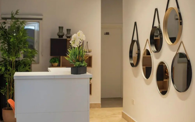 Orbis Boutique Studios by Holi