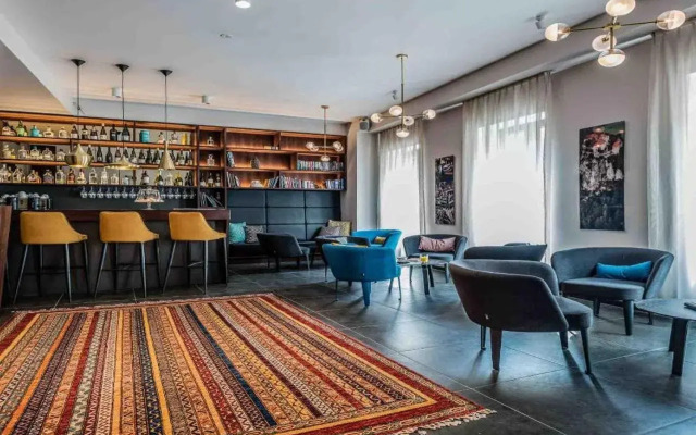 Hotel Mrak 4*