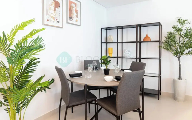 Bloomfields Grandeur 2BR Suite AlReem