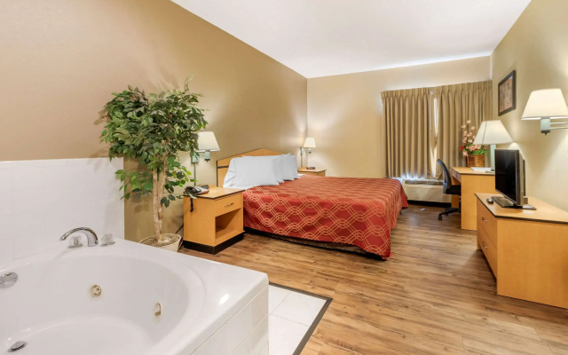 Econo Lodge Colorado Springs near Airport