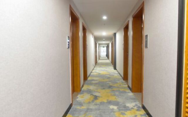 Cai Yi Business Hotel