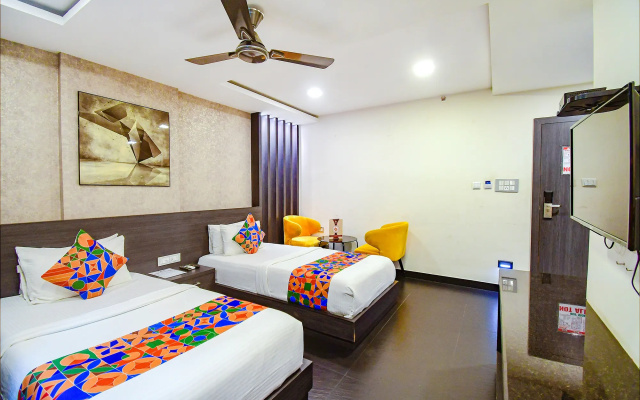 FabHotel Prime Karims