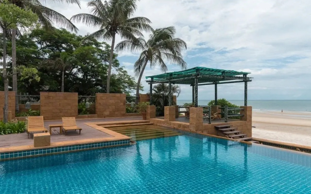 Hua Hin luxury Condo By The Ocean