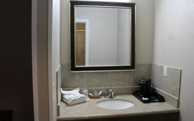 Regency Inn