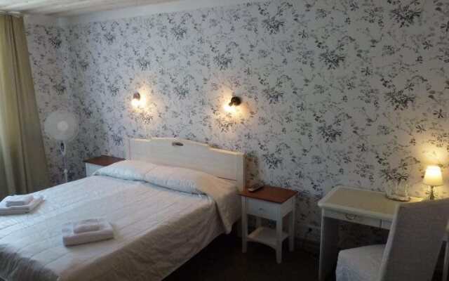 Vanalinna Hotel