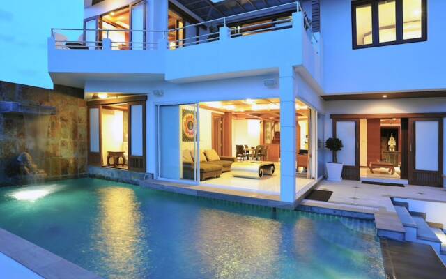 3 Bedroom Sea View Villa Big Buddha