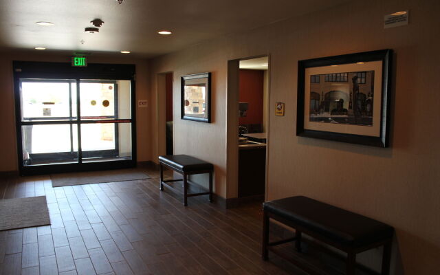 My Place Hotel - Loveland, CO