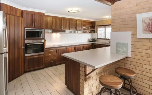 Crystal Shores,Pet Friendly, Beach, Family