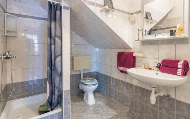 Stunning Home in Pula With Wifi and 3 Bedrooms