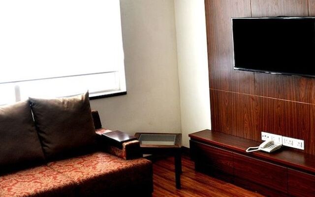 Rosewood Apartment Hotel