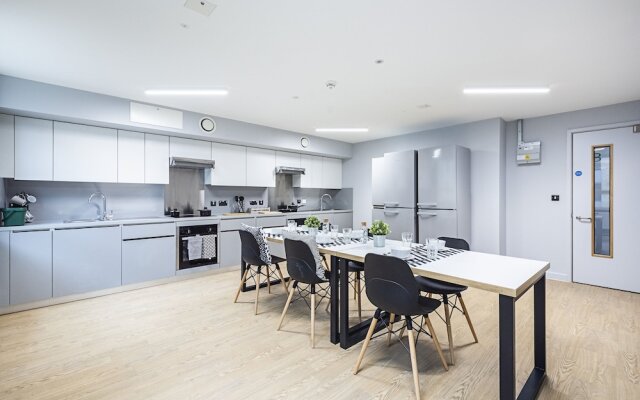 Magnificent Rooms Studios And Apartments