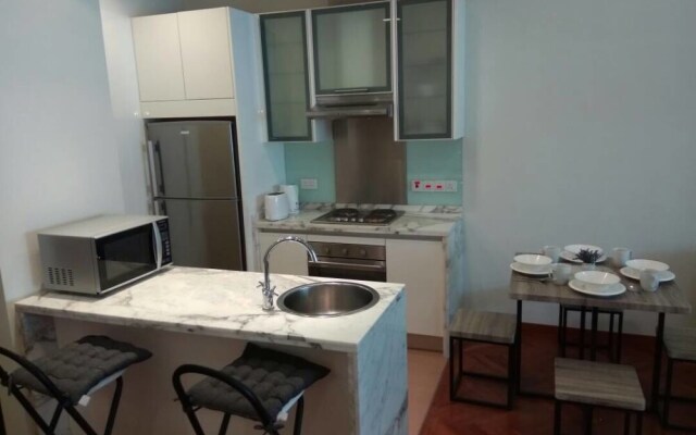 One BR Apartment Straits Quay Penang