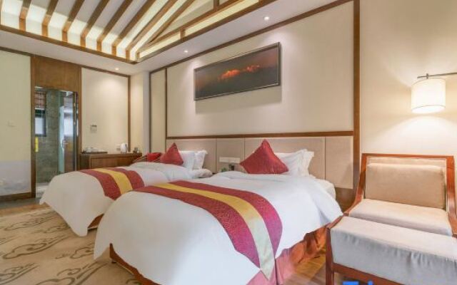 Gongga cliff Hot Spring Hotel