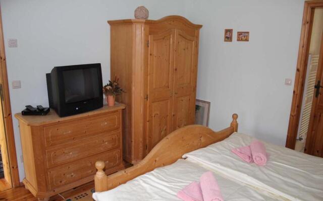 Ferienhof  Alte  Schmiede