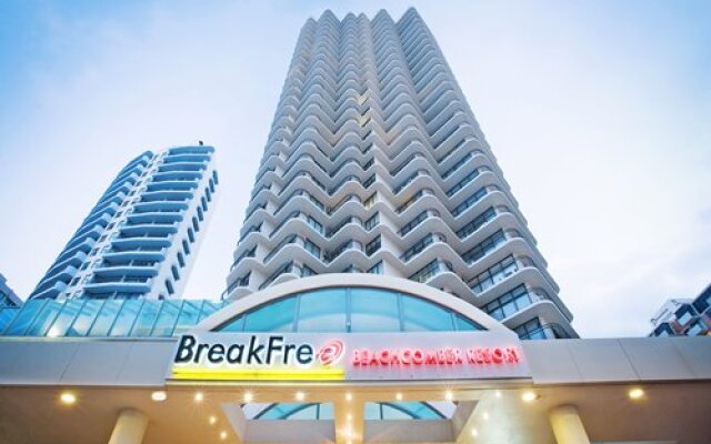 Breakfree Beachcomber Surfers - Ocean - 4 Nights, Surfers Paradise, Australia