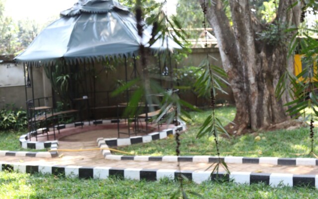 PTL Neneu Hotel