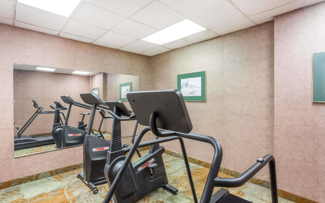 Ramada by Wyndham Roanoke