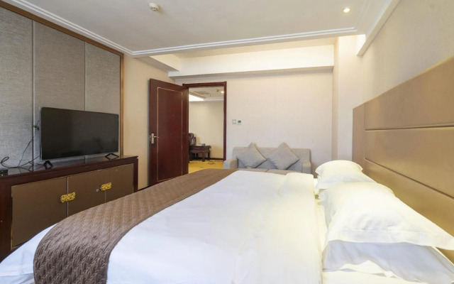 Junhao International Hotel (High-speed Railway North Station  Metro Station Branch)