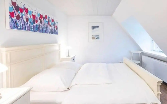 Semi-detached House Waygaard West, Dagebull