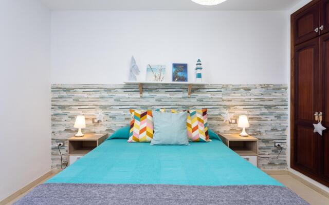 Home2Book Stunning Apartment Bajamar