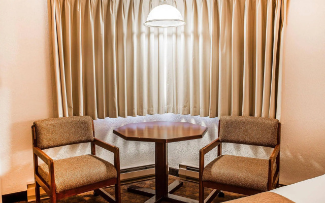 Quality Inn Port Angeles - near Olympic National Park