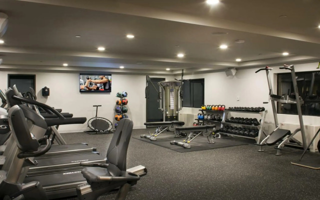 Park City Peaks Hotel