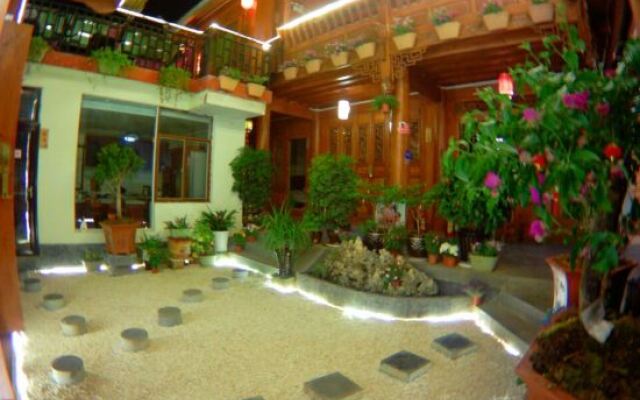 Yulin Lanshan Inn