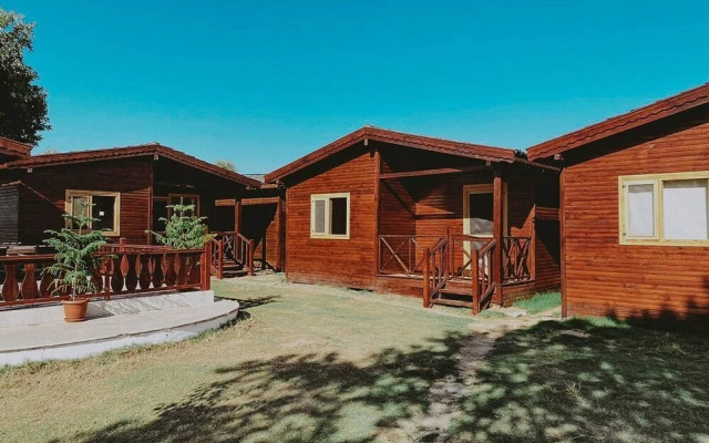 Okeanos Beach Bungalows