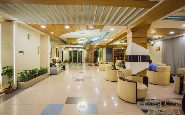 Hotel Tropical Daisy